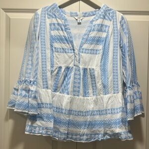 Crown and Ivy top-Size M